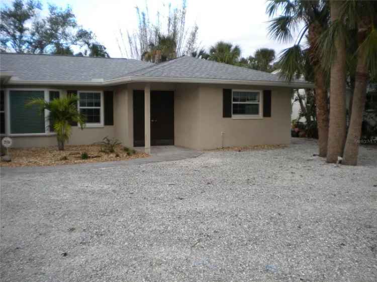 Single-family house For Sale in 315, Avenida de Paradisio, Siesta Key, Florida