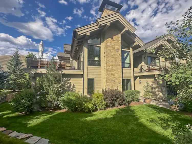 House For Sale in 106, Elle Road, Sun Valley, Idaho