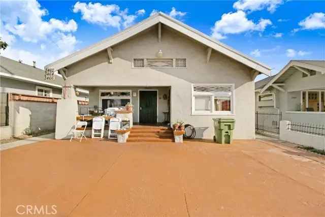 Multi-family house For Sale in Los Angeles, California