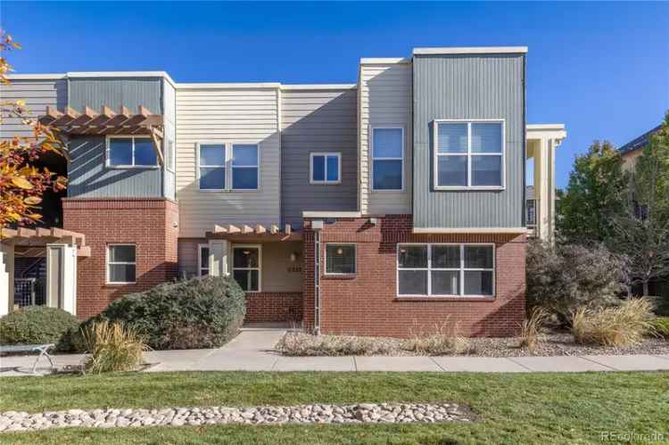 Condo For Sale in Broomfield, Colorado