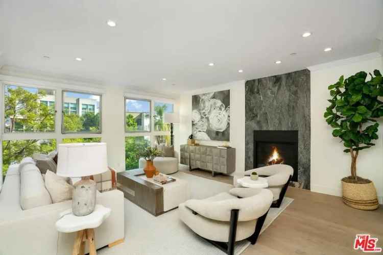 Condo For Sale in 1933, Selby Avenue, Los Angeles, California