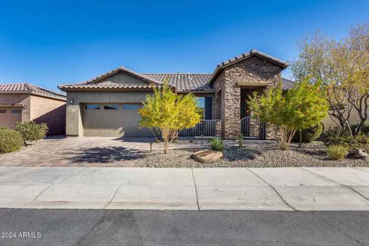 Single-family house For Sale in 16731, South 181st Avenue, Goodyear, Arizona