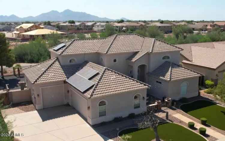 Single-family house For Sale in 20475, East Palomino Drive, Queen Creek, Arizona