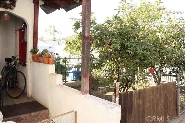 Multi-family house For Sale in 600, South Avenue 60, Los Angeles, California