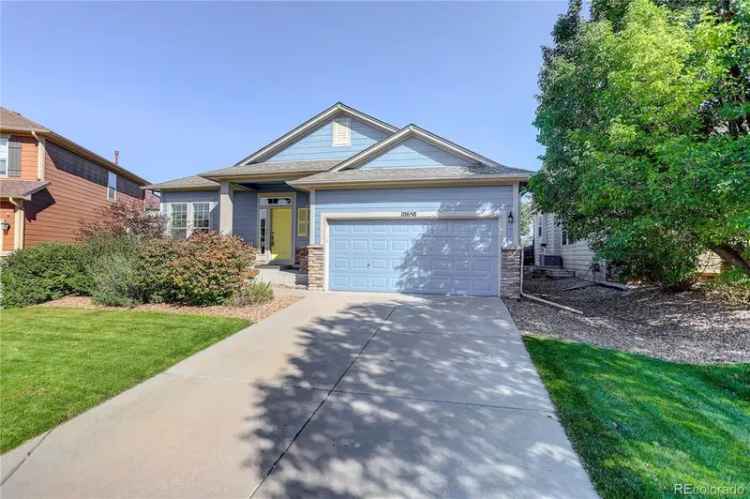 Single-family house For Sale in 10658, Ursula Way, Commerce City, Colorado