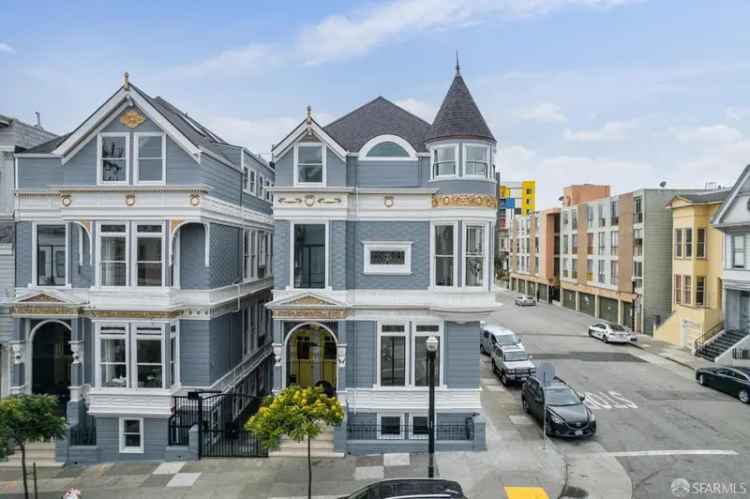 Multi-family house For Sale in San Francisco, California