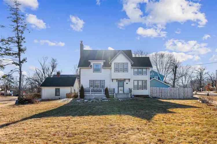 Single-family house For Sale in 2401, Meadowbrook Drive Southeast, Cedar Rapids, Iowa