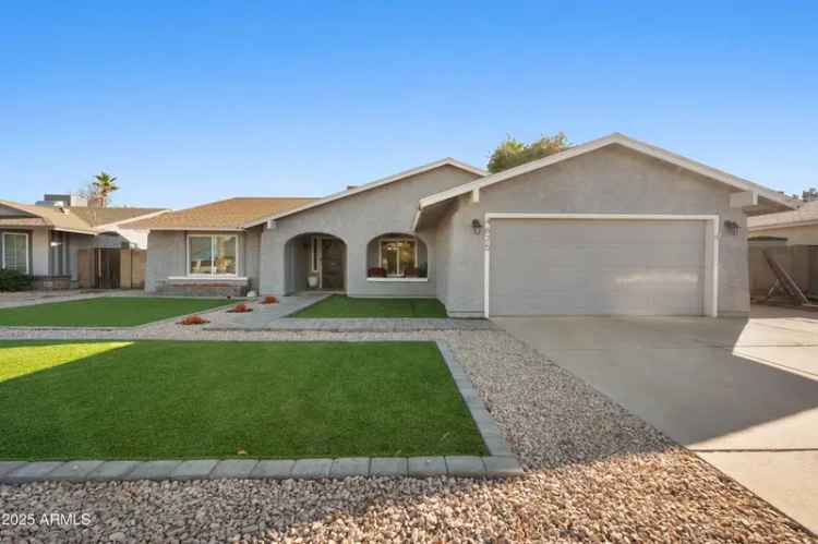 Single-family house For Sale in 4625, West Jupiter Way, Chandler, Arizona