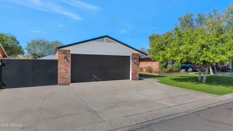 Single-family house For Sale in 4642, North 31st Street, Phoenix, Arizona