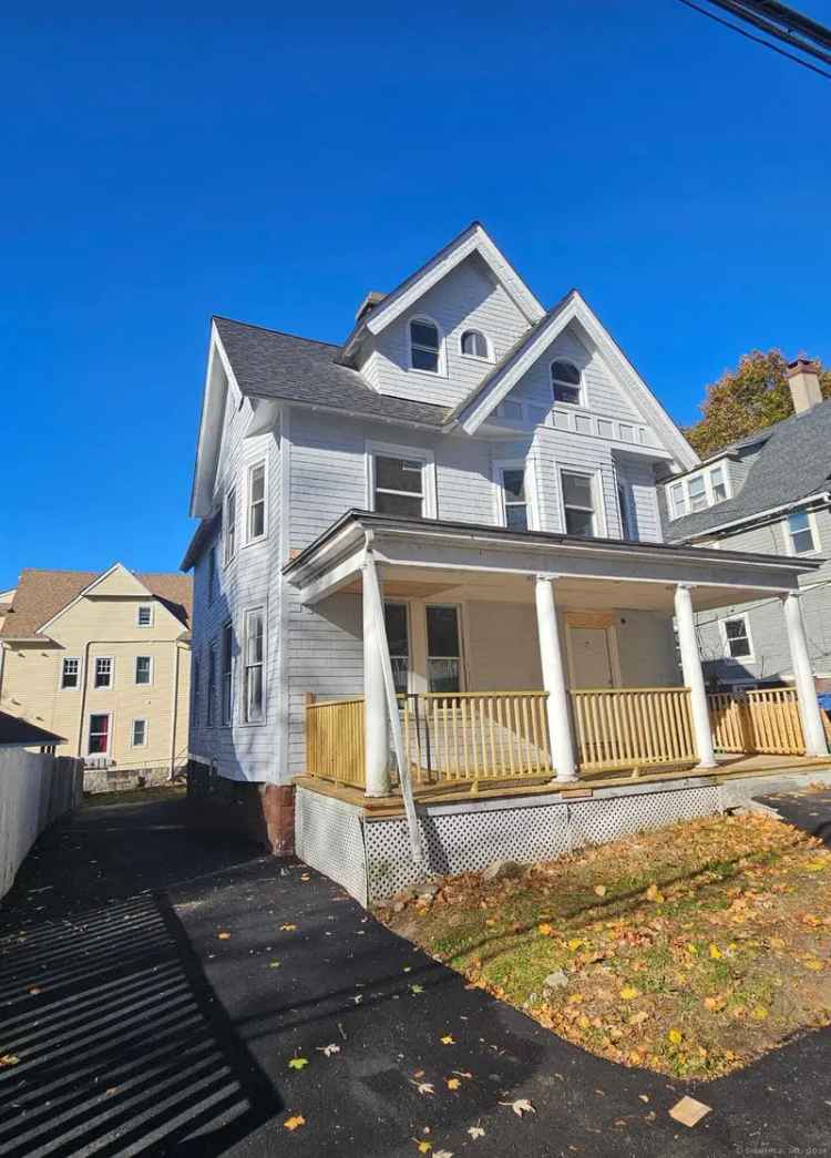 Single-family house For Sale in 21, Frederick Street, Waterbury, Connecticut