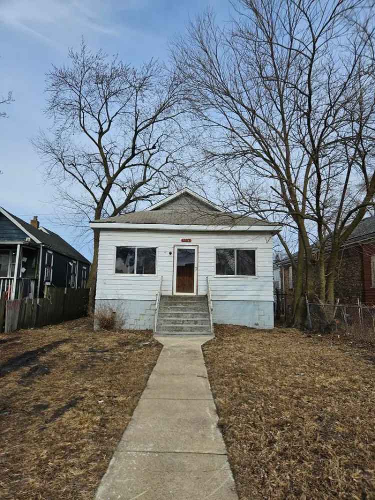 Single-family house For Sale in 1014, West 19th Avenue, Gary, Indiana