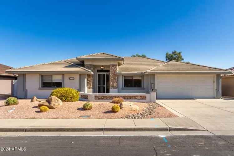 Single-family house For Sale in 2225, South Olivewood, Mesa, Arizona