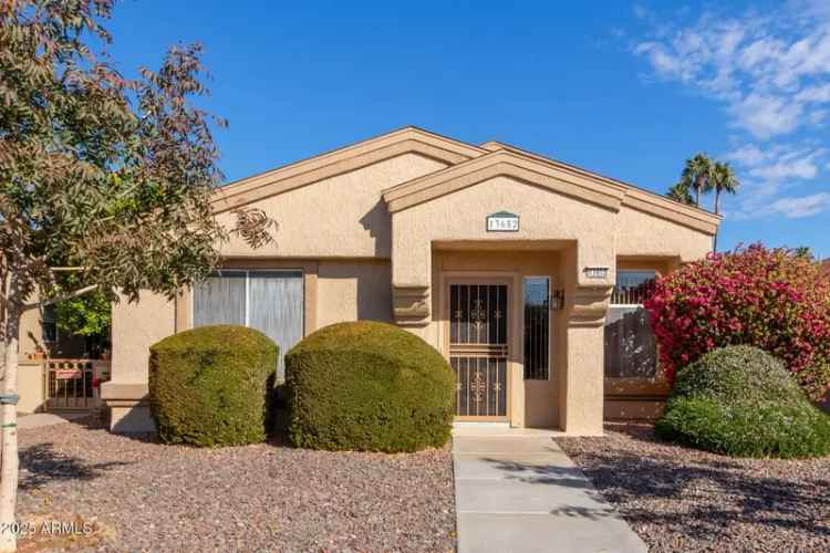 Single-family house For Sale in 13652, West Aleppo Drive, Sun City West, Arizona