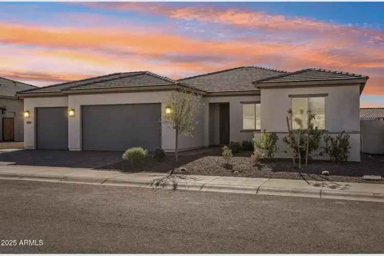 Single-family house For Sale in Estrella, Arizona