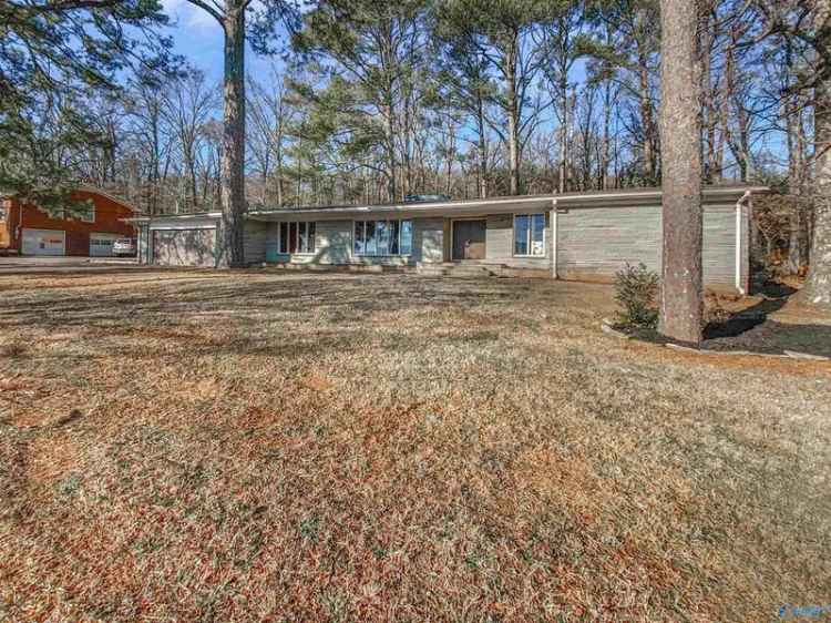 Single-family house For Sale in 6814, Garth Road Southeast, Huntsville, Alabama