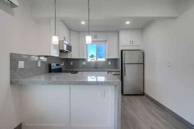 Remodeled Apartment for Rent - 1 Month Free