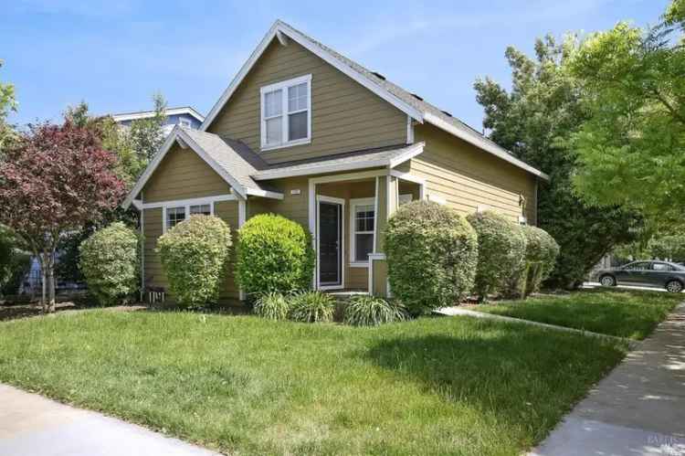 Single-family house For Sale in 172, West 3rd Street, Santa Rosa, California