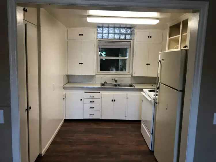 Apartment Unit for Rent Pioneer Hill