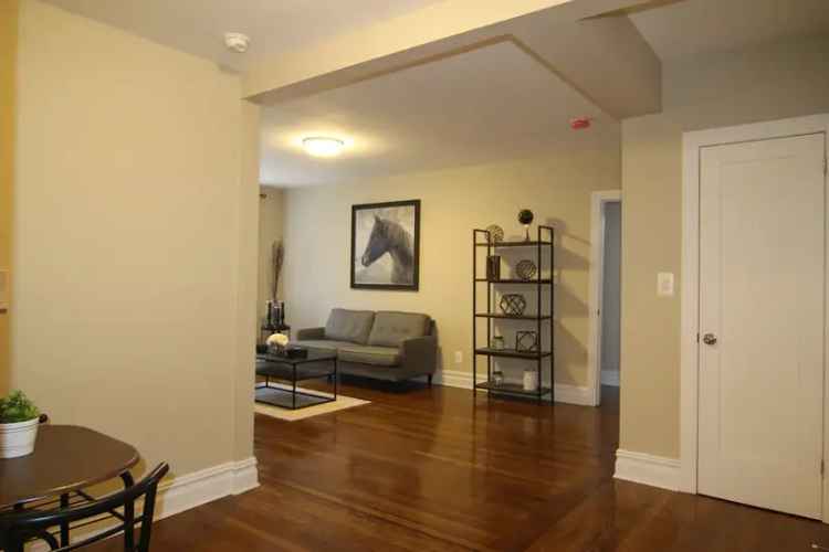 Huge Renovated 1 Bedroom Apartment Near R M Train