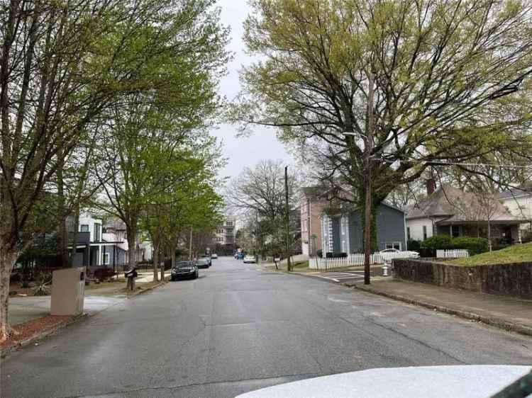 House For Sale in 542, Rankin Street Northeast, Atlanta, Georgia