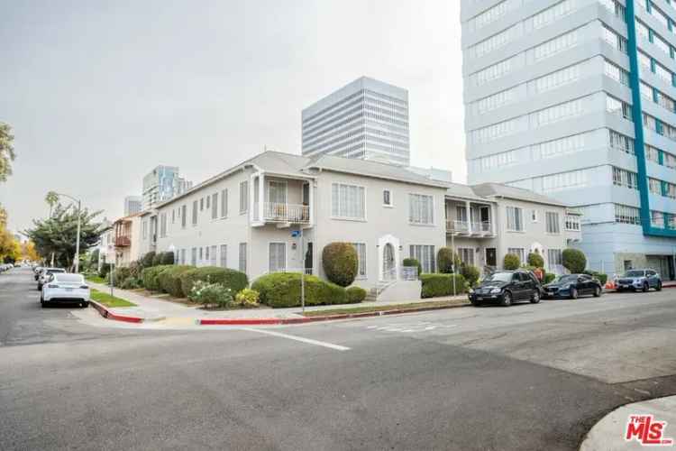 Multi-family house For Sale in Los Angeles, California