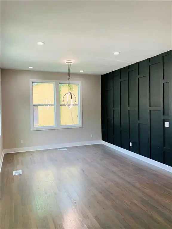 Single-family house For Sale in 1054, Ira Street Southwest, Atlanta, Georgia