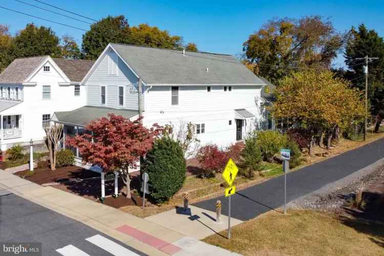 Single-family house For Sale in Lewes, Delaware