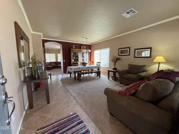 Single-family house For Sale in 44152, West Pioneer Road, Maricopa, Arizona