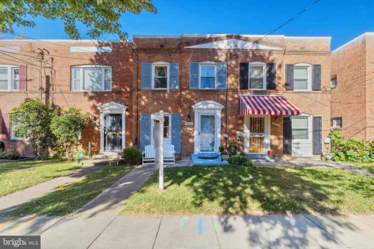 House For Sale in 6114, 1st Place Northeast, Washington, District of Columbia