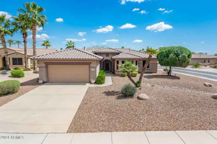 Single-family house For Sale in 18705, North Clover Court, Peoria, Arizona