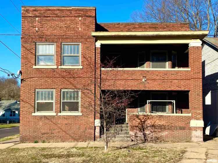 Multi-family house For Sale in Illinois