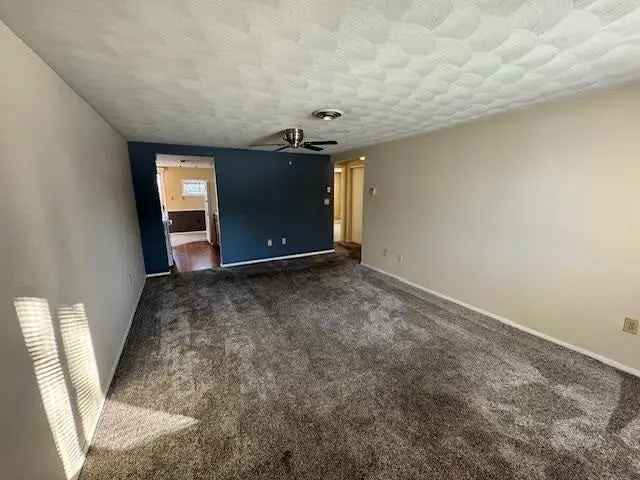 Condo For Sale in 159, South 47th Street, Richmond, Indiana