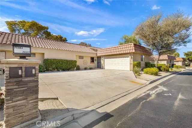 House For Sale in Palm Desert, California