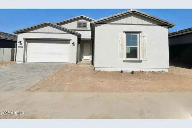 Single-family house For Sale in 22717, East Saddle Way, Queen Creek, Arizona