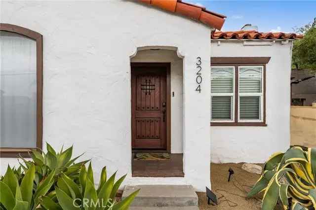 Single-family house For Sale in 3204, Madison Avenue, San Diego, California