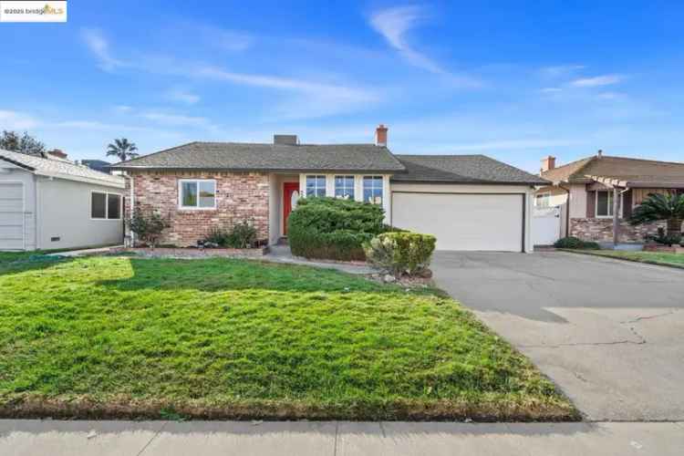 Single-family house For Sale in 2444, 39th Avenue, Sacramento, California