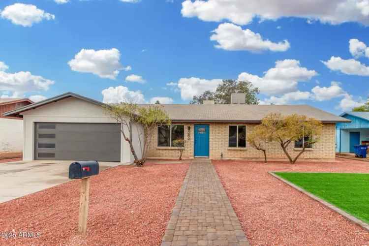 Single-family house For Sale in 252, South Cholla Street, Gilbert, Arizona