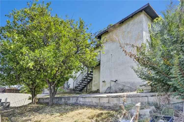 Single-family house For Sale in Los Angeles, California