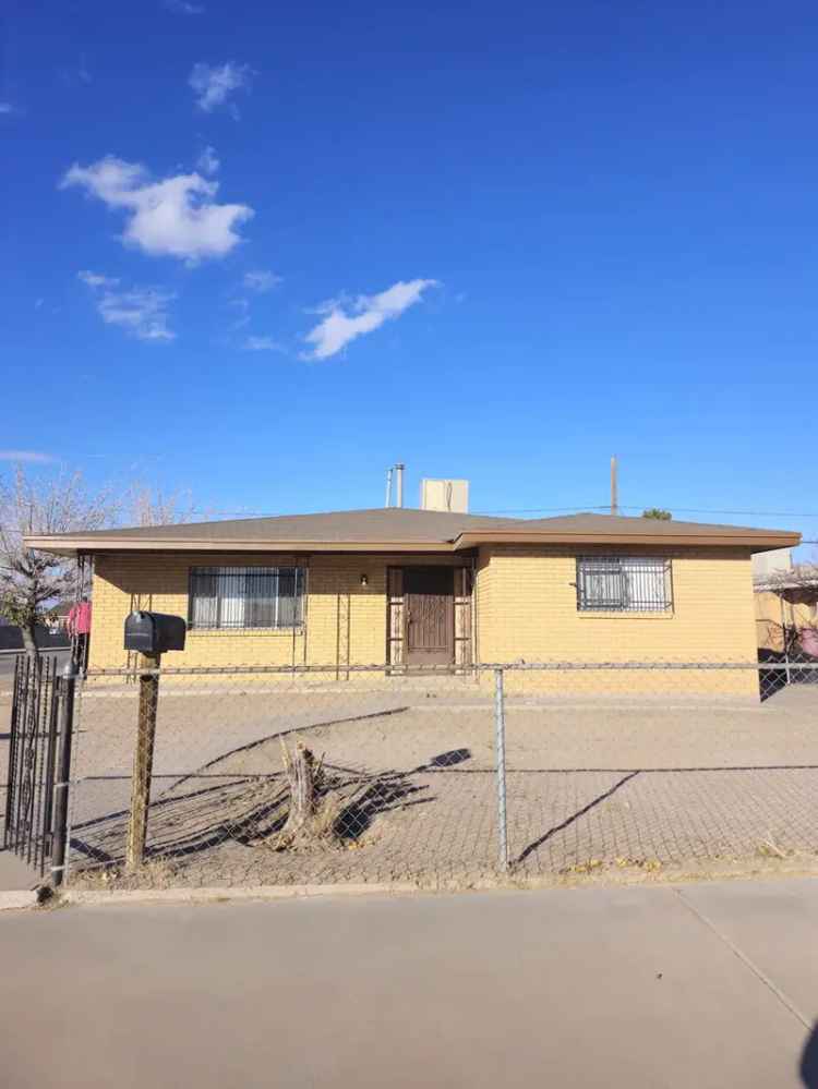 El Paso Lower Valley Home 3 Bed 2 Bath