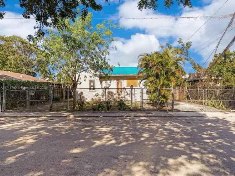 Single-family house For Sale in 1361, Northwest 59th Street, Miami, Florida