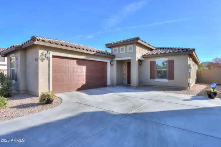 Single-family house For Sale in 45081, West Sandhill Road, Maricopa, Arizona