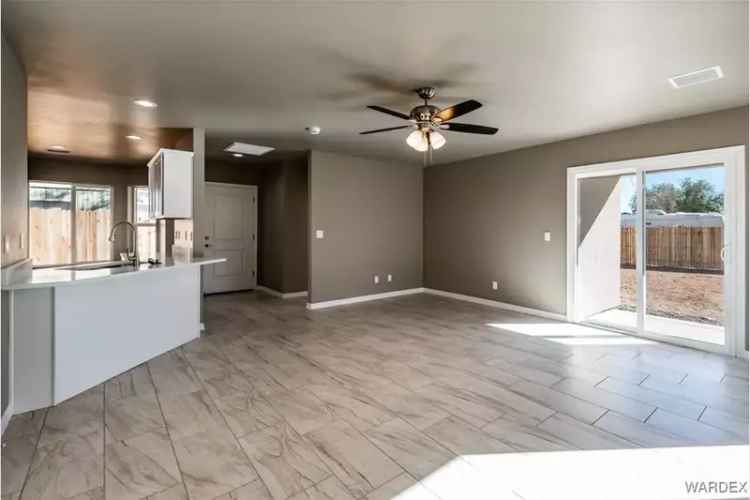 Single-family house For Sale in New Kingman-Butler, Arizona