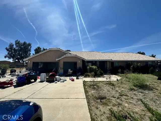 Single-family house For Sale in Victorville, California