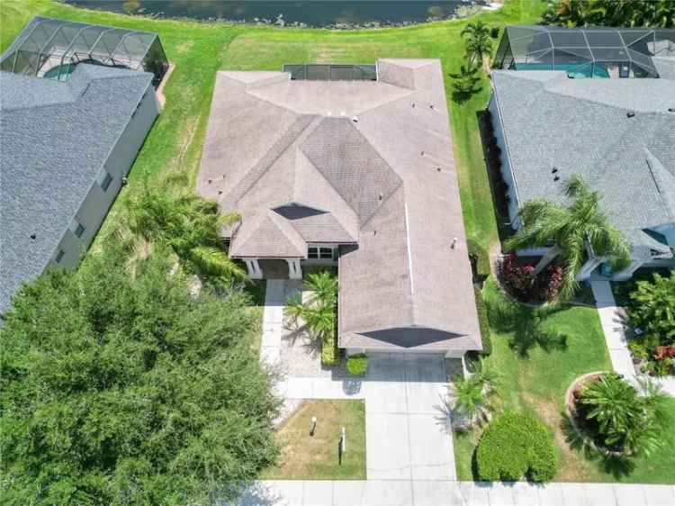 Single-family house For Sale in 6415, 67th Street East, Bradenton, Florida