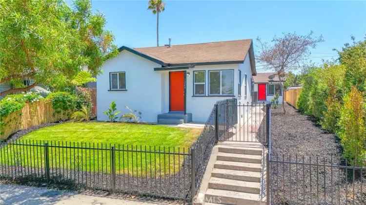 Single-family house For Sale in Los Angeles, California