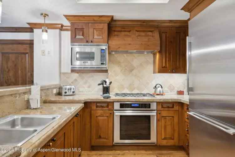 Condo For Sale in 415, East Dean Street, Aspen, Colorado