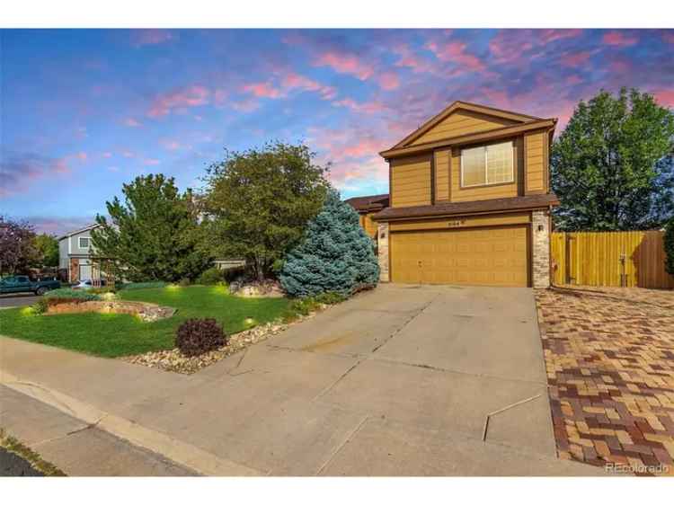 Single-family house For Sale in 5104, South Jebel Street, Centennial, Colorado