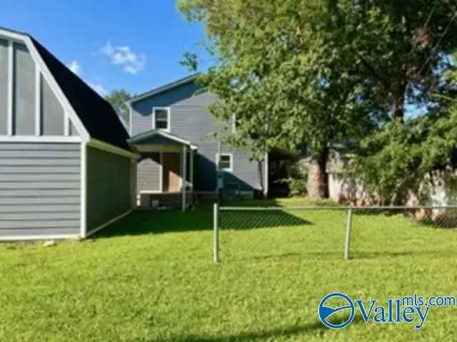 Single-family house For Sale in Huntsville, Alabama