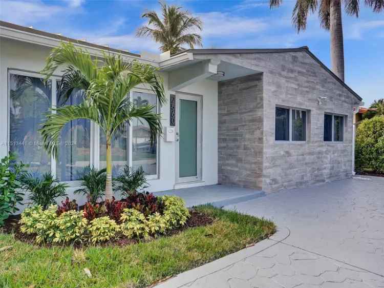 Single-family house For Sale in 2560, Southeast 9th Street, Pompano Beach, Florida