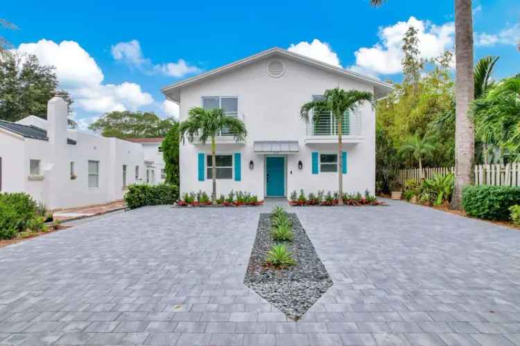 Single-family house For Sale in 218, Northeast 10th Street, Delray Beach, Florida